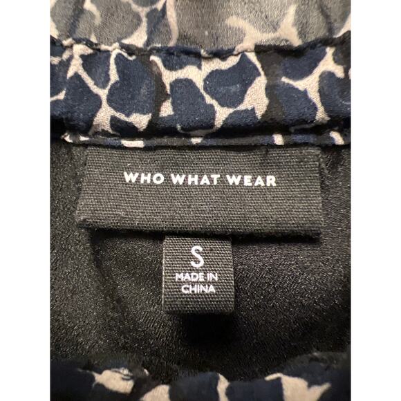 Who What Wear Women’s Print Flowy Smocked Maxi Dress Size S Navy Beige - Picture 5 of 5